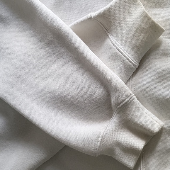 Brooklyn Sweater - Picture 2 of 3